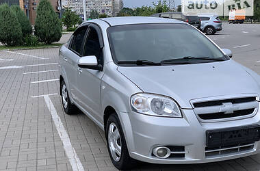 Седан Chevrolet Aveo 2007 в Мариуполе