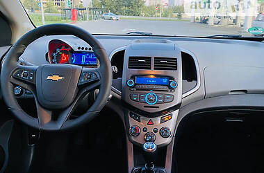 Хетчбек Chevrolet Aveo 2012 в Києві