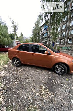 Седан Chevrolet Aveo 2006 в Авдеевке