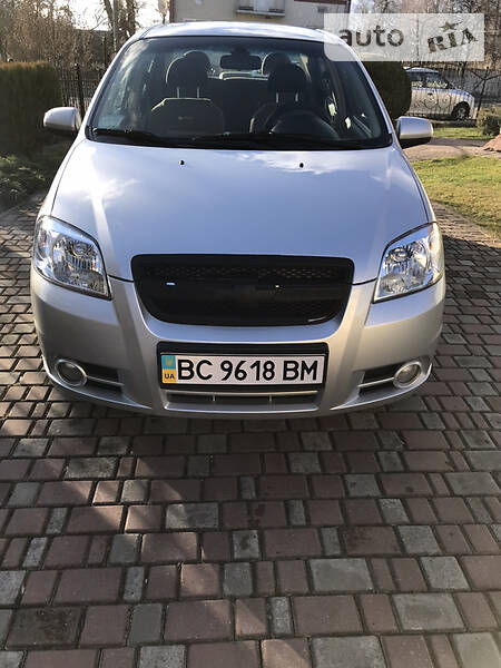 Седан Chevrolet Aveo 2008 в Львове