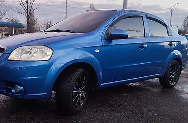 Седан Chevrolet Aveo 2008 в Днепре