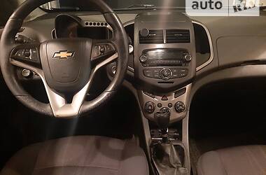 Хетчбек Chevrolet Aveo 2012 в Києві