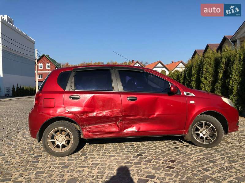 Хетчбек Chevrolet Aveo 2008 в Харкові