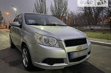 Хэтчбек Chevrolet Aveo 2009 в Днепре