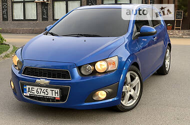 Хэтчбек Chevrolet Aveo 2011 в Днепре