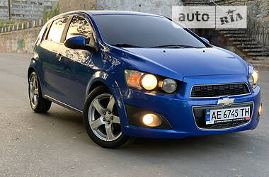 Хэтчбек Chevrolet Aveo 2011 в Днепре