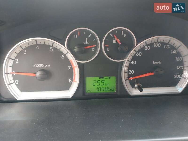 Седан Chevrolet Aveo 2010 в Кременчуці