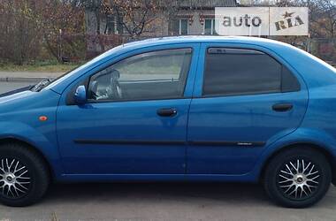 Седан Chevrolet Aveo 2004 в Житомире