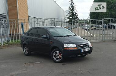 Седан Chevrolet Aveo 2006 в Прилуках