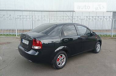 Седан Chevrolet Aveo 2006 в Прилуках