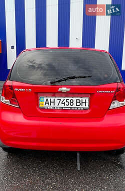 Хетчбек Chevrolet Aveo 2006 в 