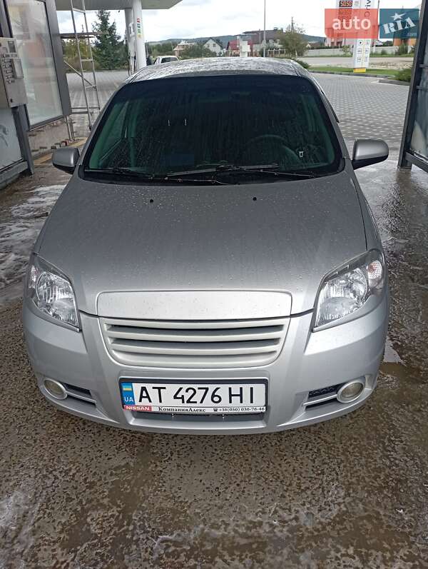 Седан Chevrolet Aveo 2006 в Івано-Франківську