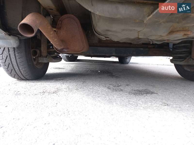 Седан Chevrolet Aveo 2006 в Києві фото 10 Седан Chevrolet Aveo 2006 в Києві