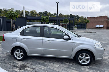 Седан Chevrolet Aveo 2008 в 