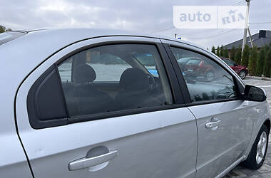 Седан Chevrolet Aveo 2008 в 