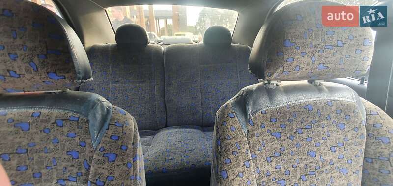 Седан Chevrolet Aveo 2004 в Дніпрі фото 6 Седан Chevrolet Aveo 2004 в Дніпрі