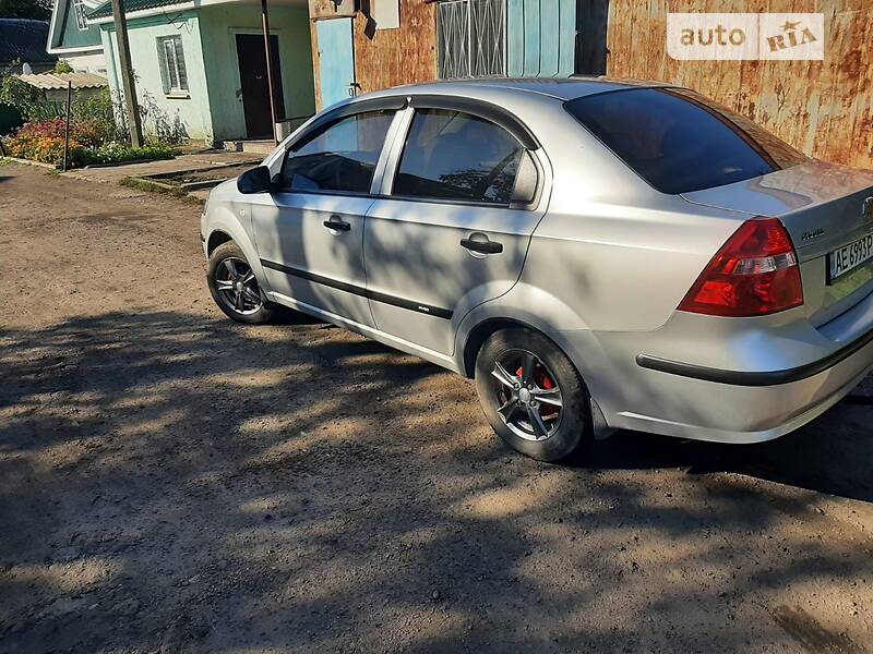 Седан Chevrolet Aveo 2007 в Кам'янському