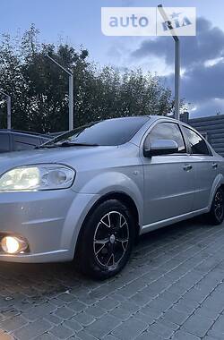 Седан Chevrolet Aveo 2007 в Харькове