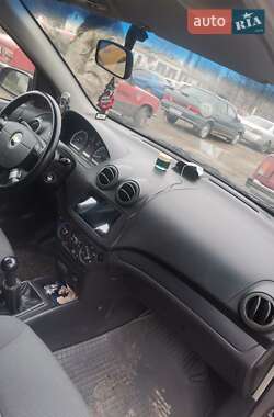 Седан Chevrolet Aveo 2006 в 