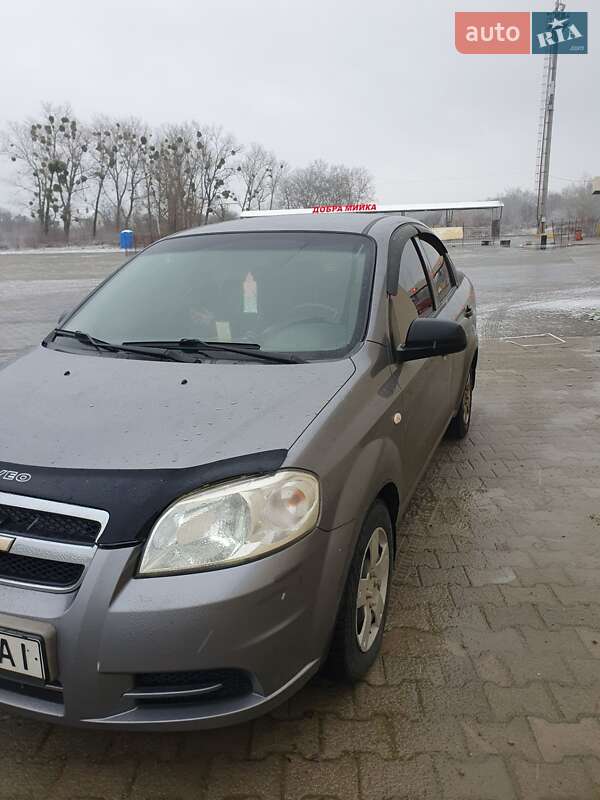 Седан Chevrolet Aveo 2007 в Чернівцях