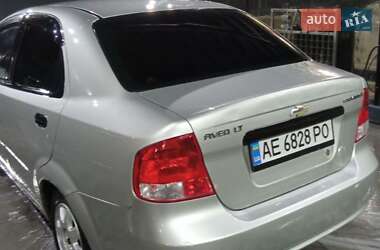 Седан Chevrolet Aveo 2004 в Днепре