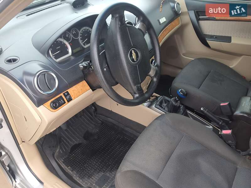 Седан Chevrolet Aveo 2008 в Киеве фото 18 Седан Chevrolet Aveo 2008 в Киеве
