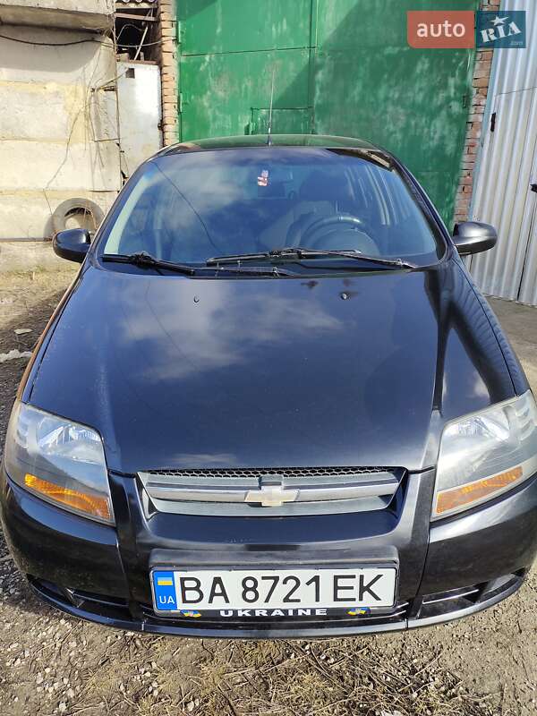 Хэтчбек Chevrolet Aveo 2006 в Кропивницком