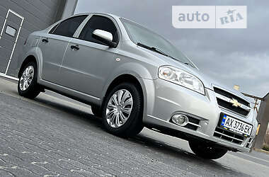 Седан Chevrolet Aveo 2010 в 