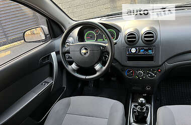 Седан Chevrolet Aveo 2010 в 