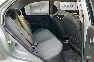 Седан Chevrolet Aveo 2010 в 