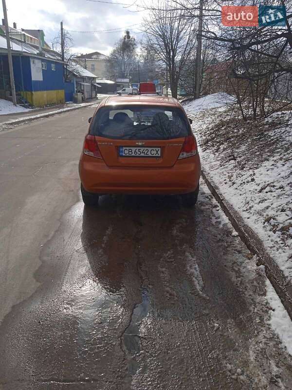 Хэтчбек Chevrolet Aveo 2006 в Городне