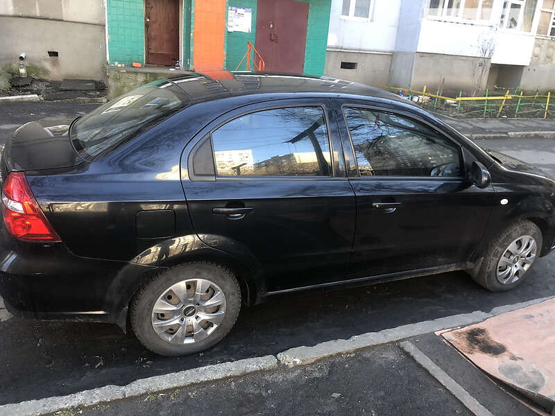 Минивэн Chevrolet Aveo 2011 в Березане фото 2 Минивэн Chevrolet Aveo 2011 в Березане