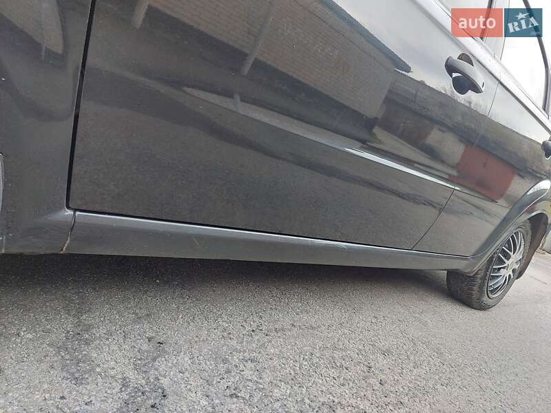 Седан Chevrolet Aveo 2009 в Кривому Розі