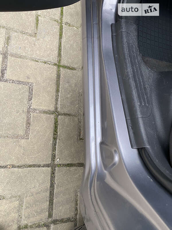 Седан Chevrolet Aveo 2008 в Києві