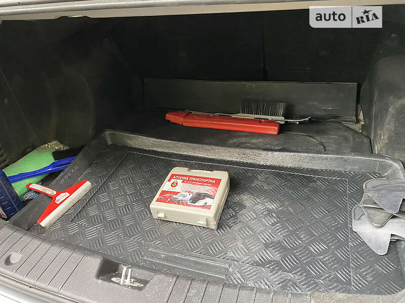 Седан Chevrolet Aveo 2008 в Києві