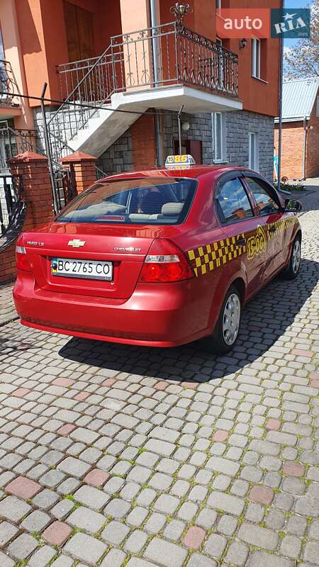 Седан Chevrolet Aveo 2011 в Львове