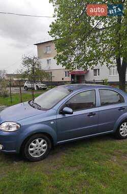 Седан Chevrolet Aveo 2006 в Ровно