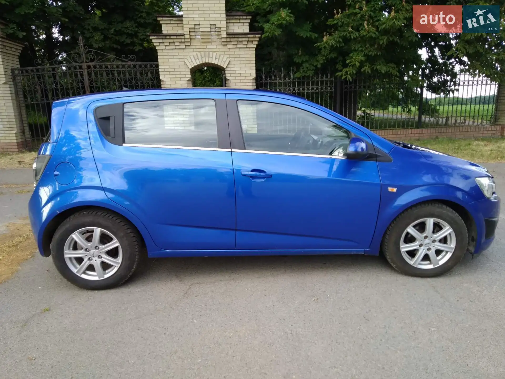 2013 Chevrolet Aveo - мініатюра 4