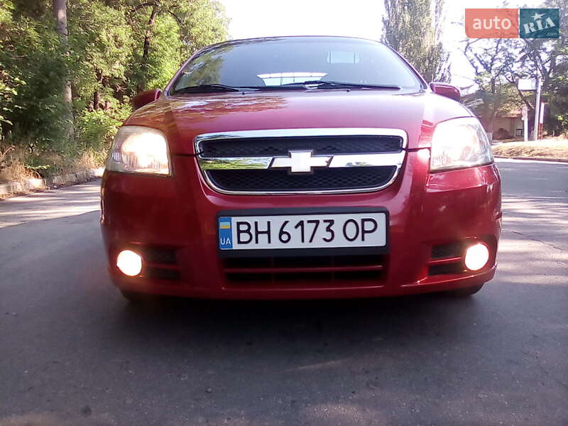 Седан Chevrolet Aveo 2007 в Николаеве