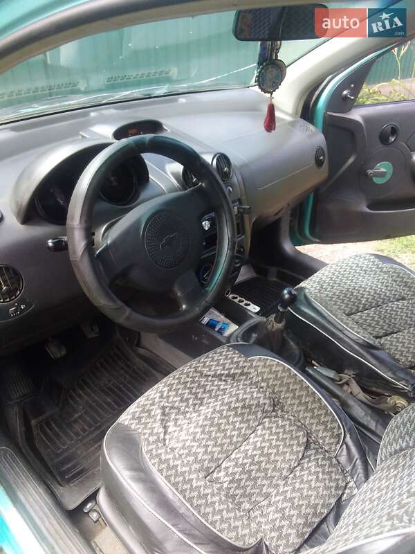 Седан Chevrolet Aveo 2006 в Краматорську