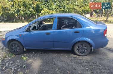 Седан Chevrolet Aveo 2003 в Дніпрі