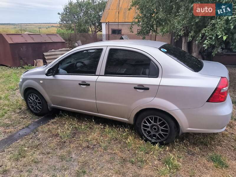 Седан Chevrolet Aveo 2007 в Кривом Роге фото 4 Седан Chevrolet Aveo 2007 в Кривом Роге
