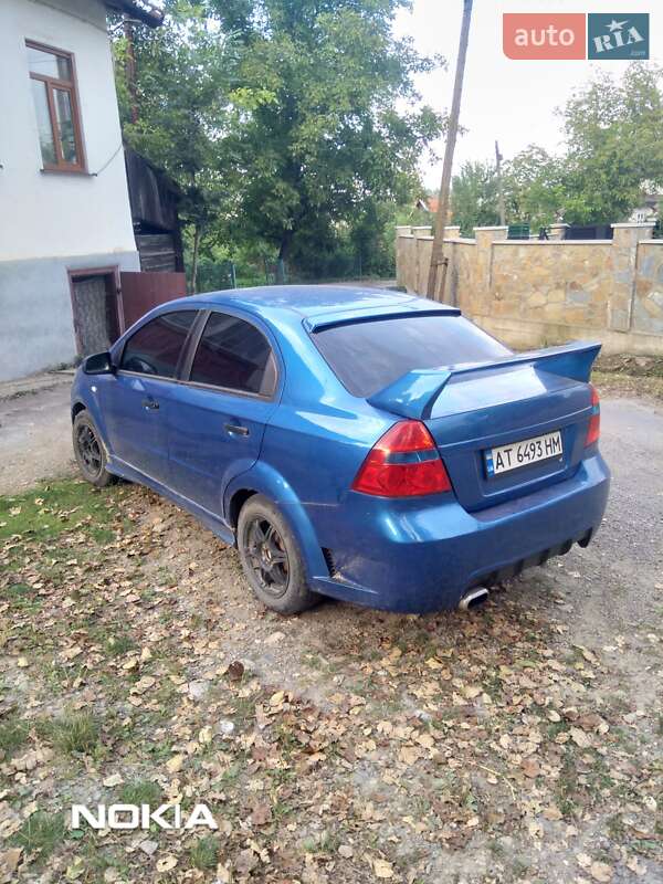 Хэтчбек Chevrolet Aveo 2008 в Ивано-Франковске