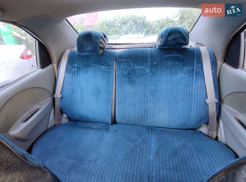 Седан Chevrolet Aveo 2005 в Києві фото 5 Седан Chevrolet Aveo 2005 в Києві