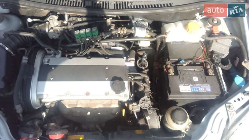 Седан Chevrolet Aveo 2008 в Каменском