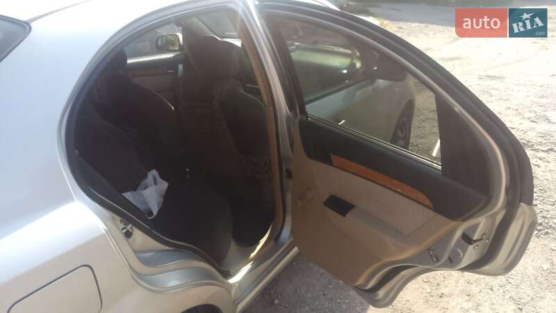 Седан Chevrolet Aveo 2008 в Каменском