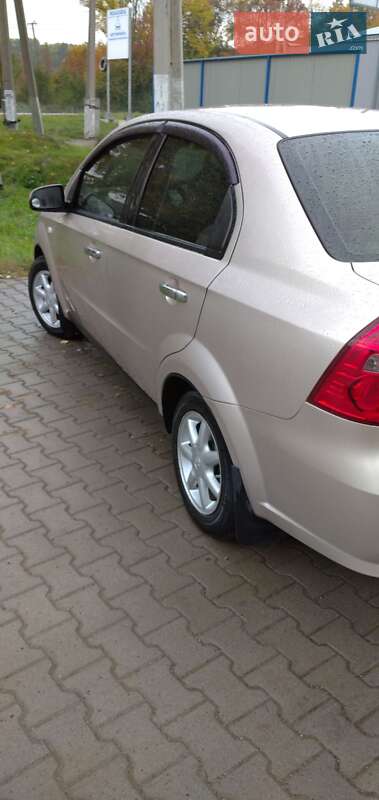 Седан Chevrolet Aveo 2008 в 