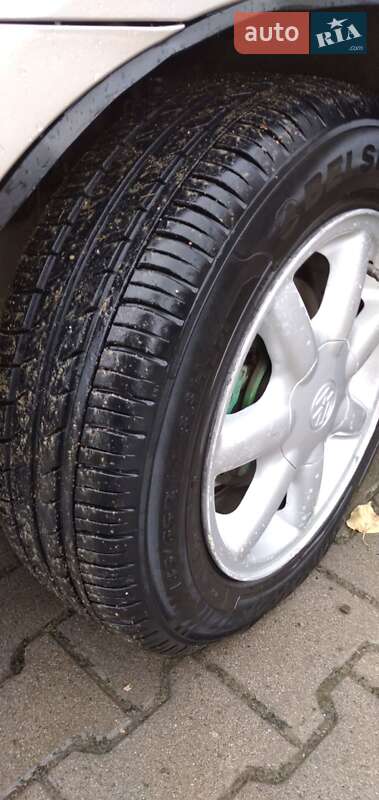 Седан Chevrolet Aveo 2008 в Черновцах