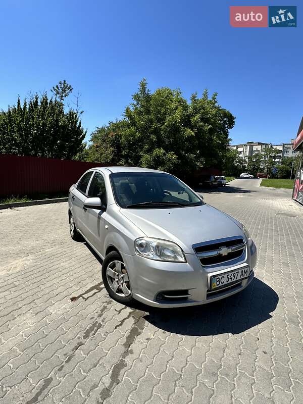 Седан Chevrolet Aveo 2006 в Львові