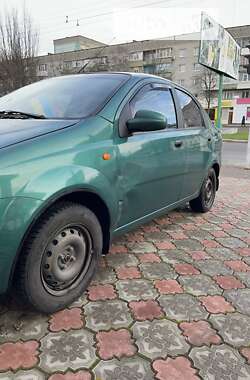 Седан Chevrolet Aveo 2005 в Кременчуге